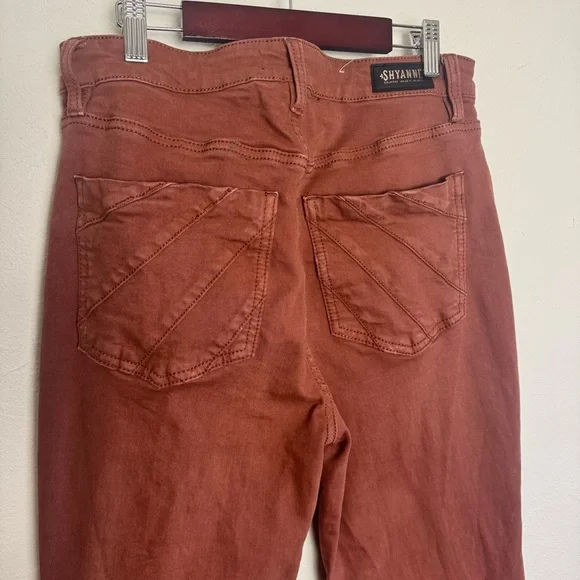 Shyanne Extreme Flare Tulip Western Bohemian High Rise Rust Denim - Picture 5 of 7